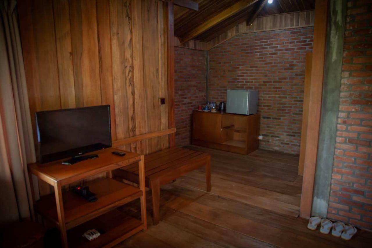 Gardenia Country Inn Tomohon Exteriér fotografie