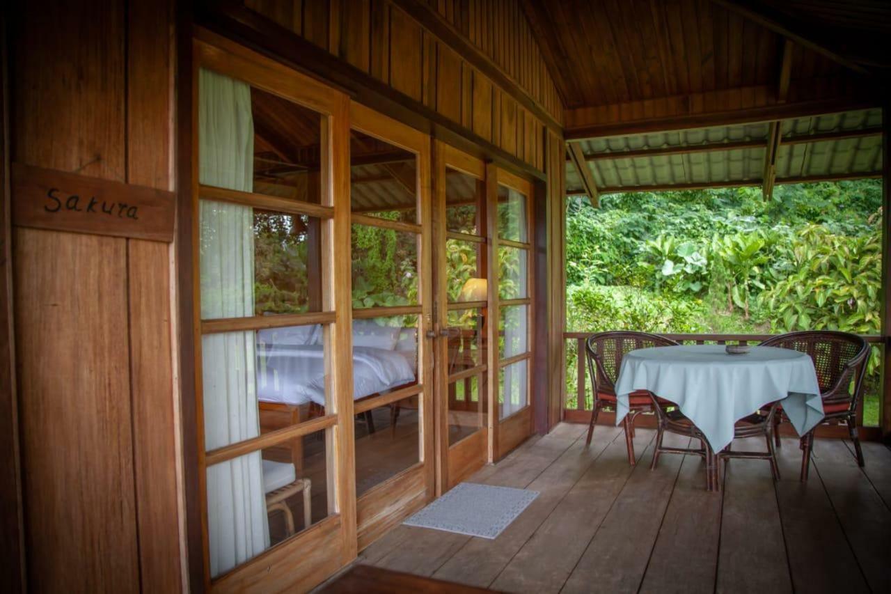 Gardenia Country Inn Tomohon Exteriér fotografie