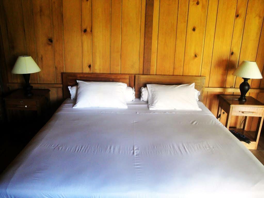 Gardenia Country Inn Tomohon Exteriér fotografie